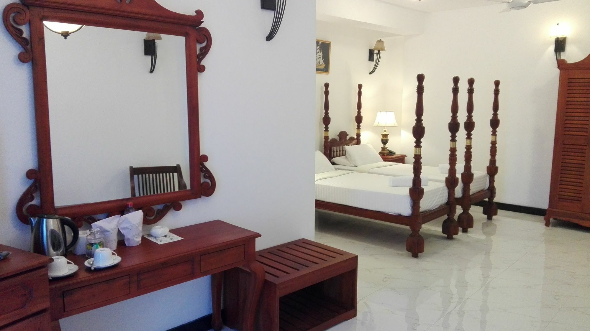 Отель Richmond House Colombo Нугегода Экстерьер фото